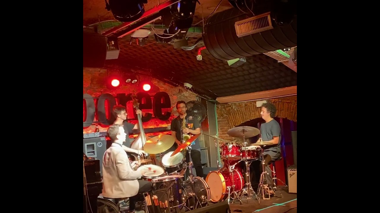 Andreu Pitarch, Joan Casares & Bateria Total - Gingerbread Boy