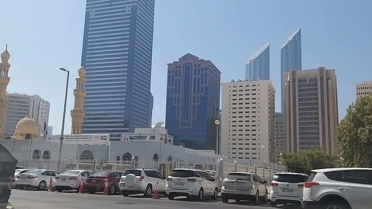 Driving around the Abu Dhabi City. Jazda samochodem po Abu Dhabi. Dzień dobry Emiraty