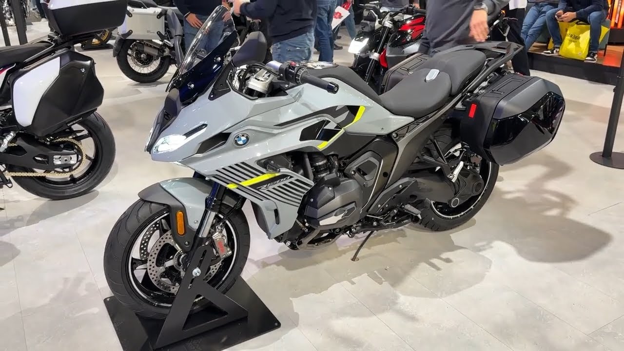 BMW R1300 RS (2026) &ndash; Walkaround | EICMA 2025 Fiera Milano