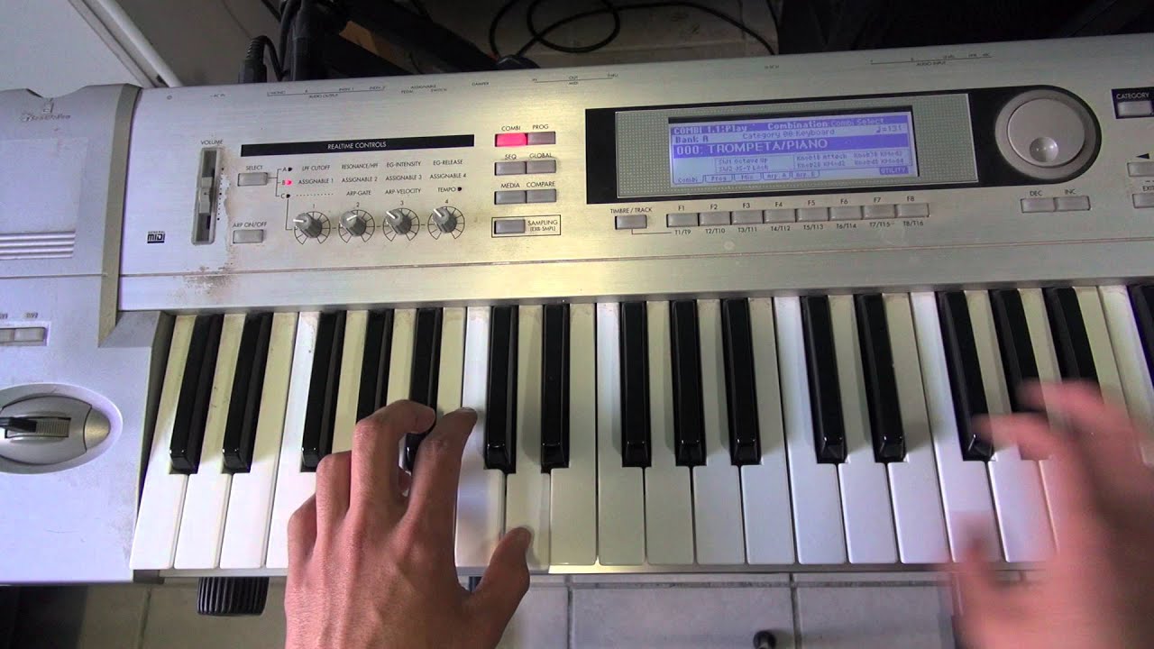 Colegiala (Piano/Teclados) Tutorial Anthony Martinez
