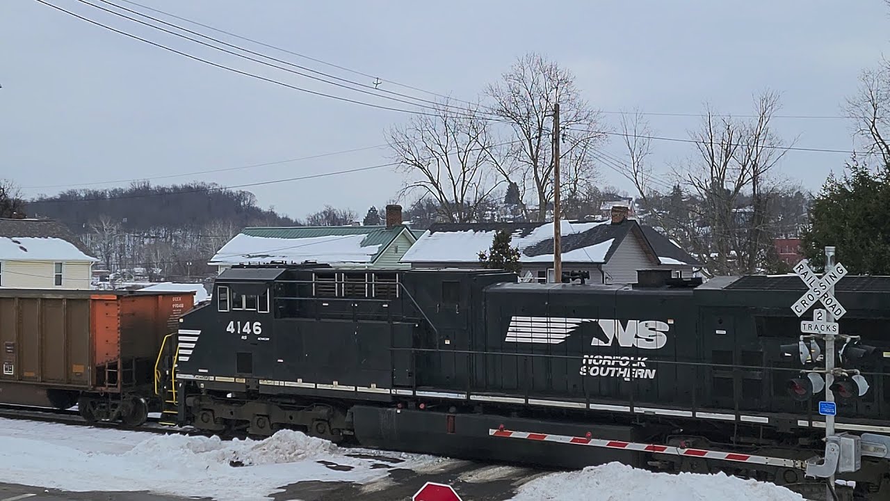 Mixed Mine Cars Return to the Coal Loop