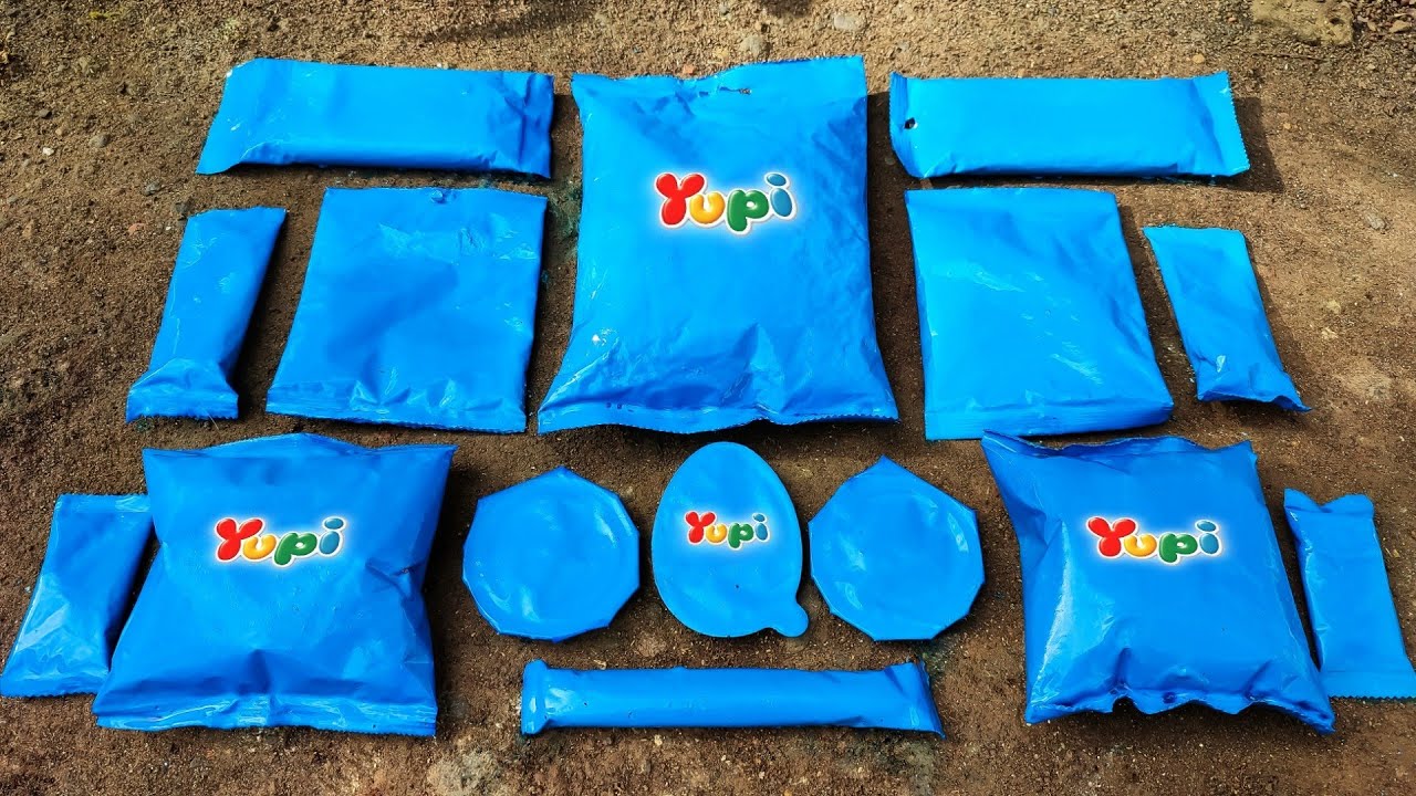 MEMBERSIHKAN PERMEN YUPI PENUH KOTORAN LUMPUR ! Yupi Pizza,Yupi Burger,Yupi Dino Land,Yupi Aquarium
