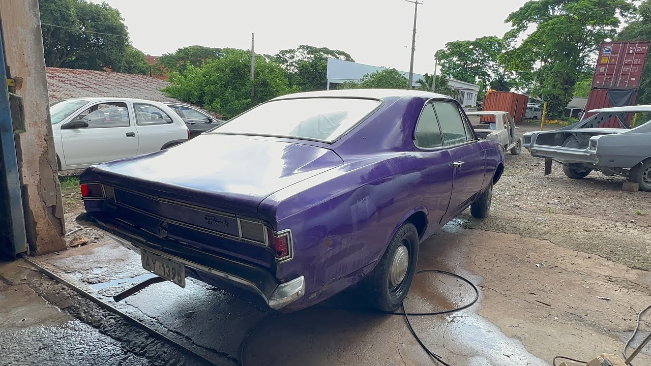 SUPER MOVIMENTAÇÃO DE CARROS ANTIGOS CARCACENTOS NA OFICINA DE RESTAURAÇÃO
