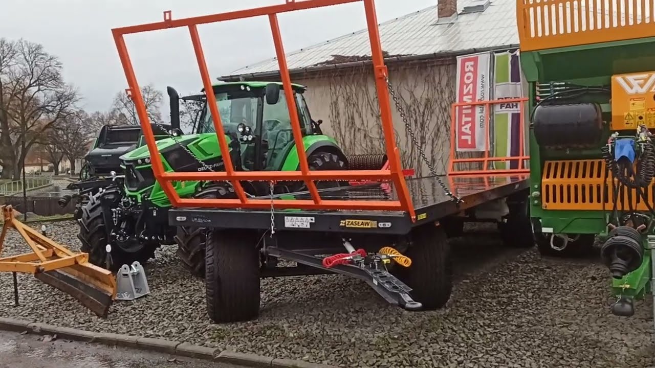 Tříosý traktorový přívěs na balíky Zaslaw D745-14