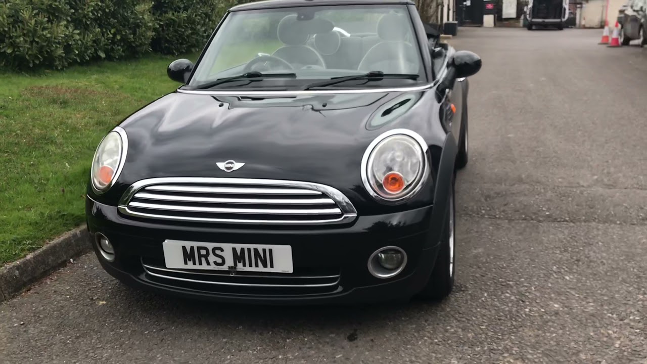 2009 MINI Cooper Convertible with High Spec