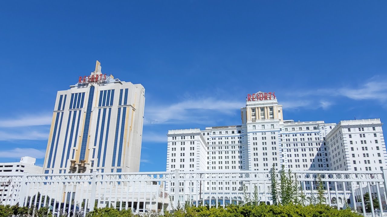 DRIVING AROUND THE ATLANTIC CITY,  NEW JERSEY 🇺🇸