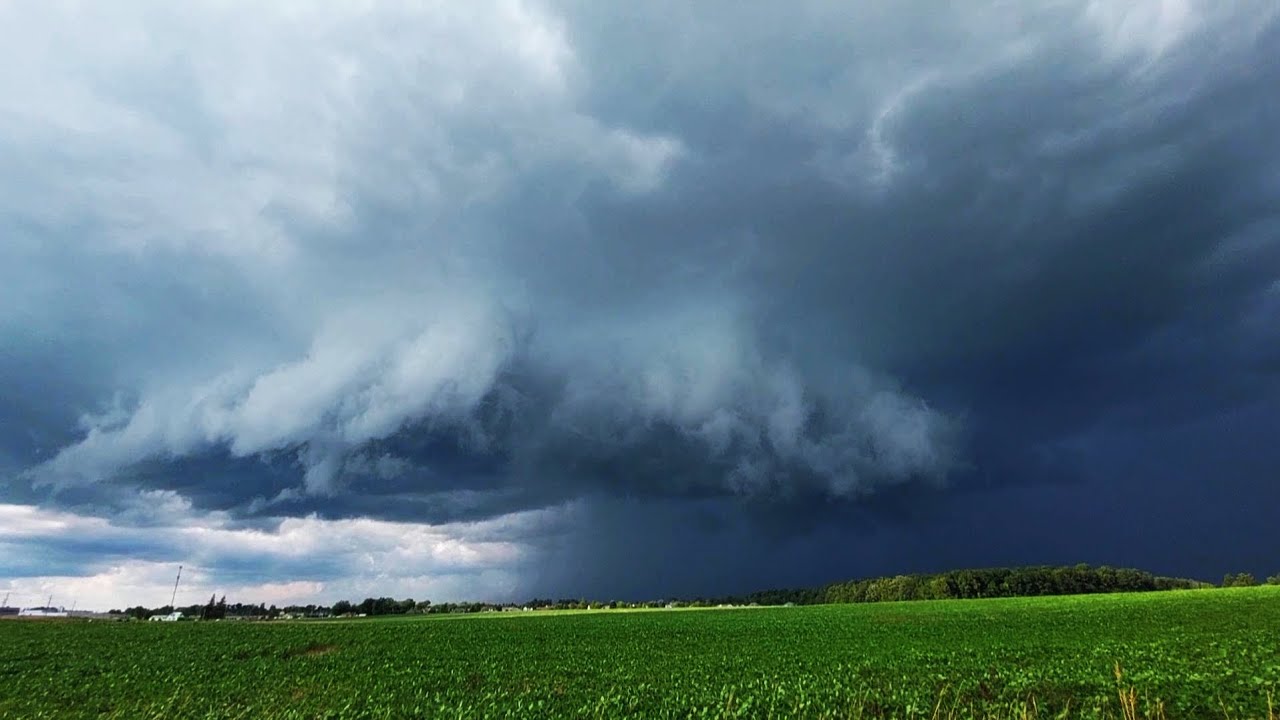 Strong Thunderstorm with Rotation - Fort Wayne to Ossian, IN 8-28-25