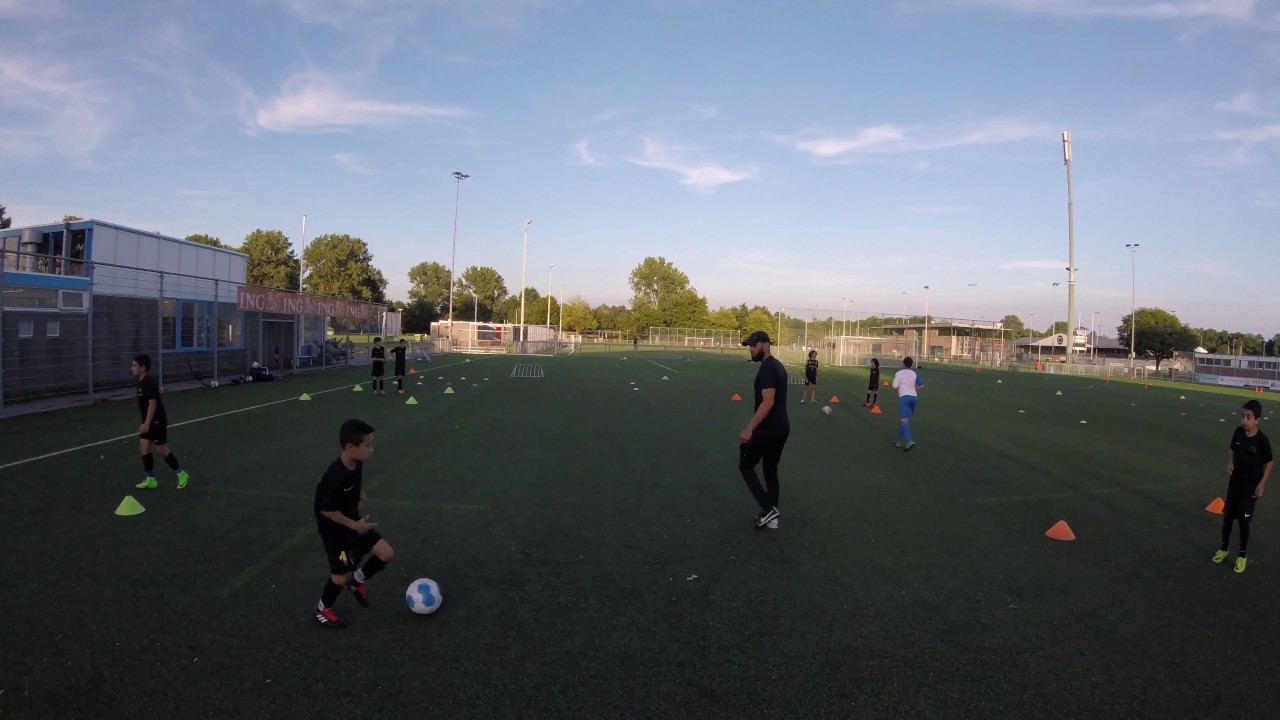 Football Training: U10 & U12 Coerver Method