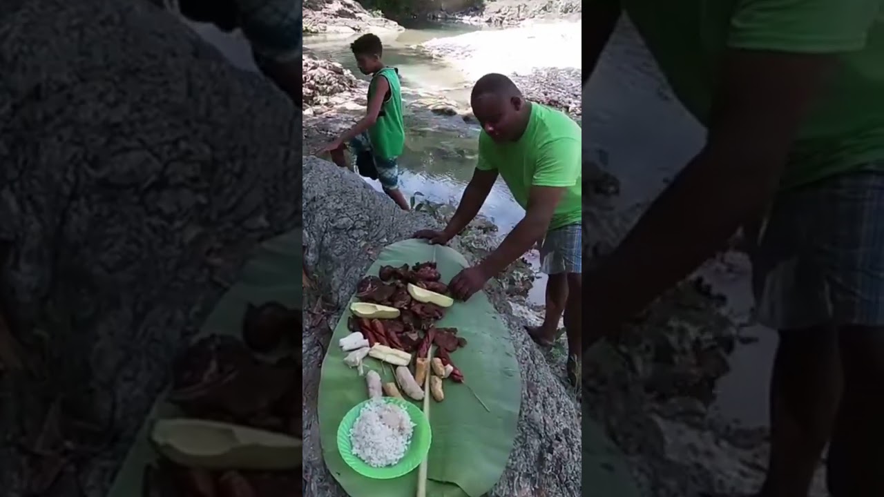 La vida del campo es saludable, parrillada en el r&iacute;o.