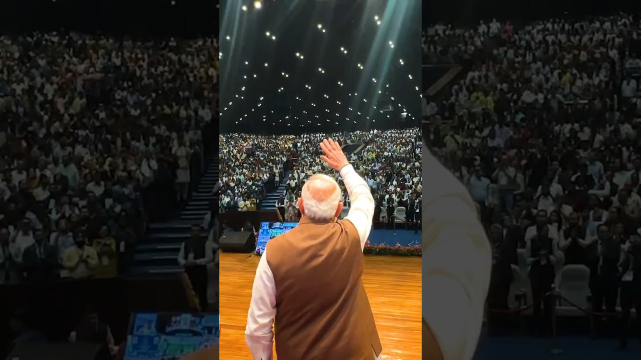 PM Modi receives a grand welcome in Guwahati, #assam | #shorts