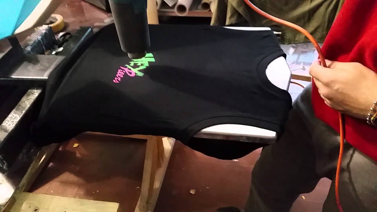 STAMPA SERIGRAFICA 3 COLORI SU T-SHIRT