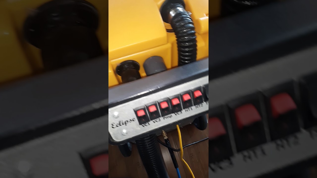 J&Y using eclipse carpet cleaning machine