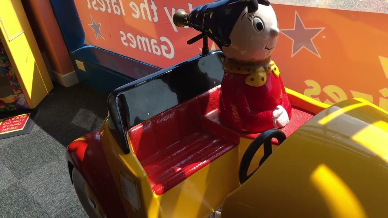 Bell Fruit Noddy Kiddie Ride