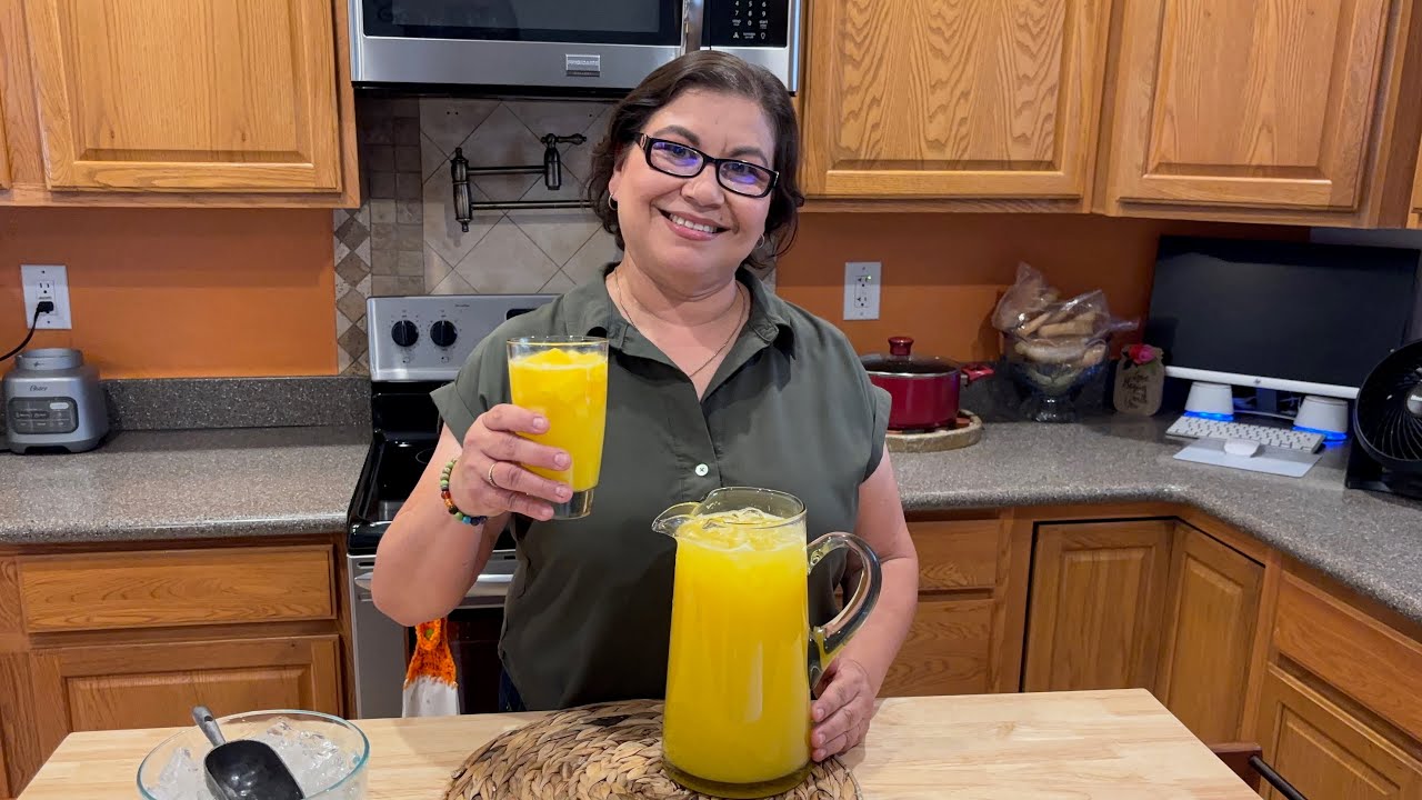 Agua Fresca de Mango / Cocinando con Mary