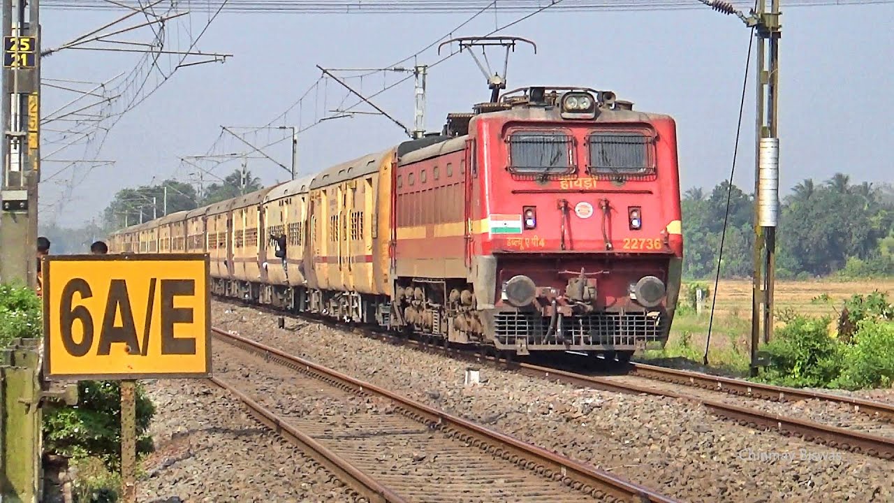 13466/Malda Town Howrah Intercity Express Train (Via-Azimganj) powered by HWH/WAP-4/22736 Locomotive