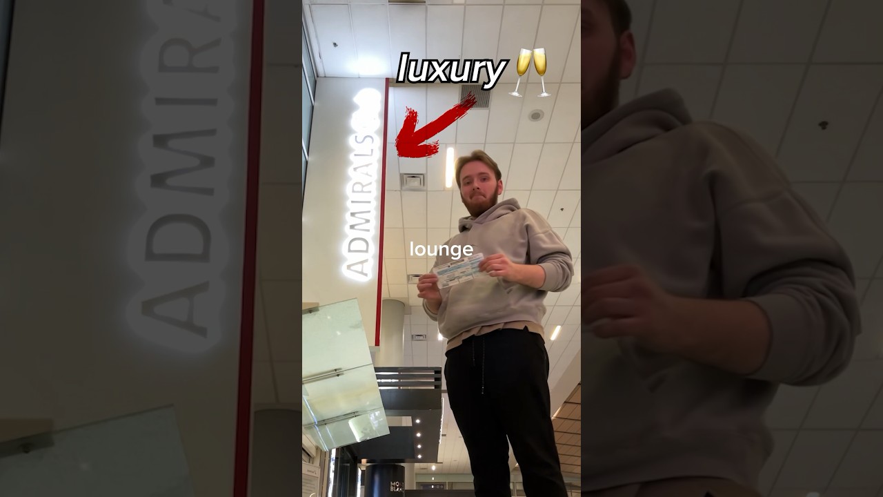 Can I Sneak into a Luxury Airport Lounge?