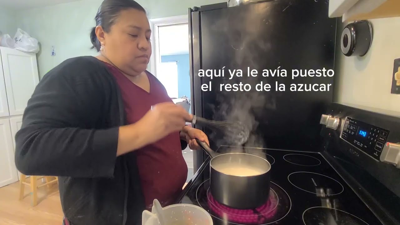 Aquí les dejo la receta  de crema pastelera 