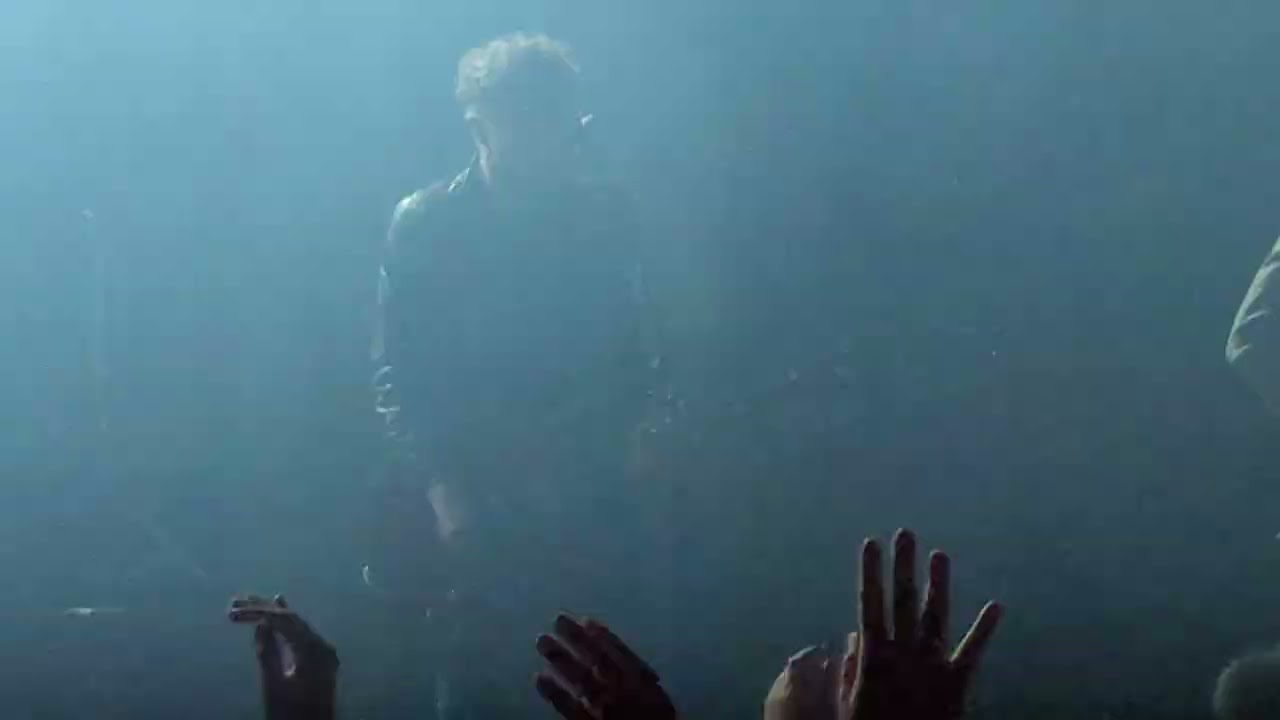 Last Train - On Our Knees / Live @ Olympia, Paris / 22.03.2022