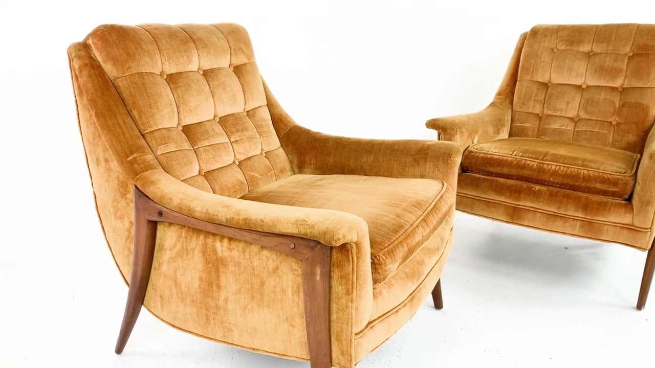 Kroehler Avant Mid Century Lounge Chairs - A Pair
