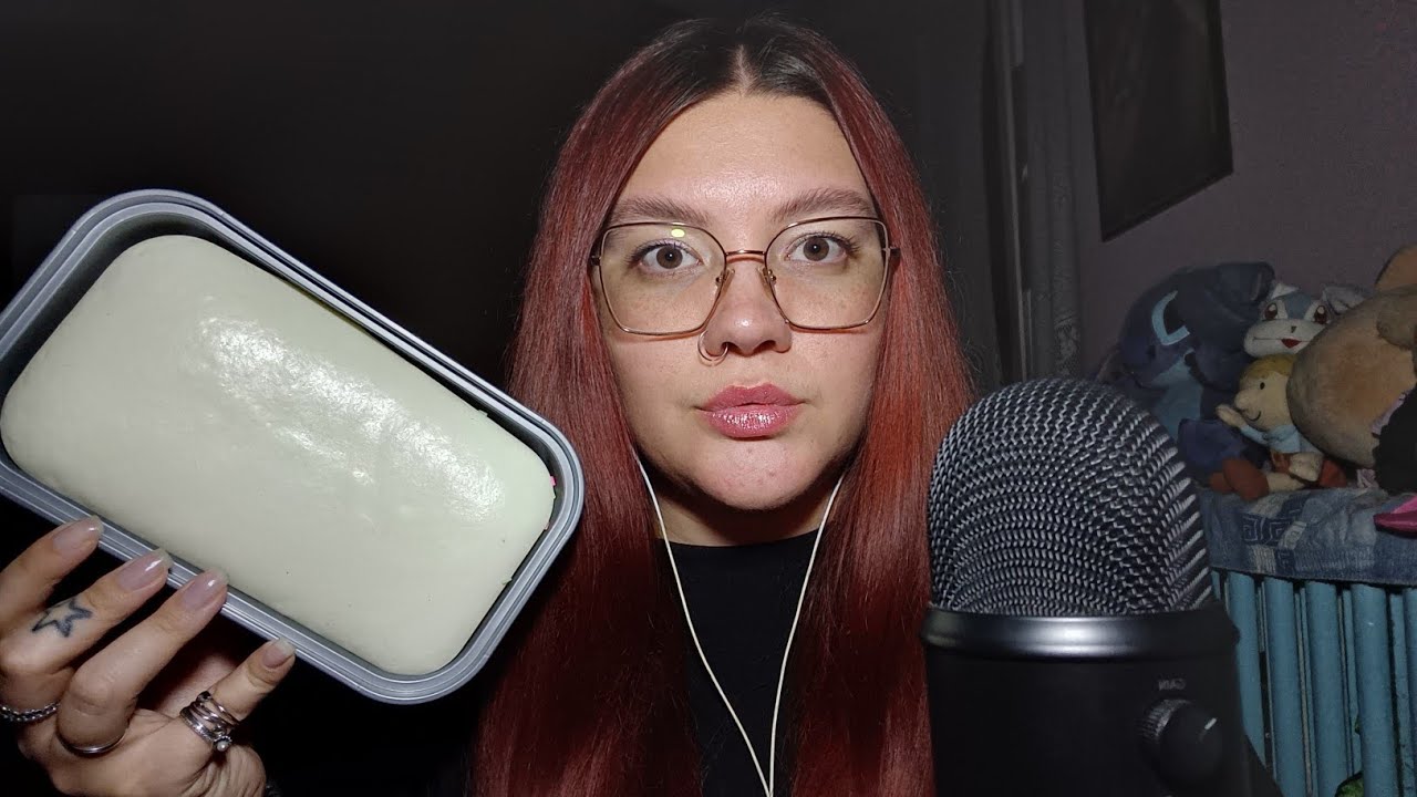 SATISFYING SQUISHY SOUNDS (Squeezing, Tapping, Sticky) 😴💜 | ASMR ITA 