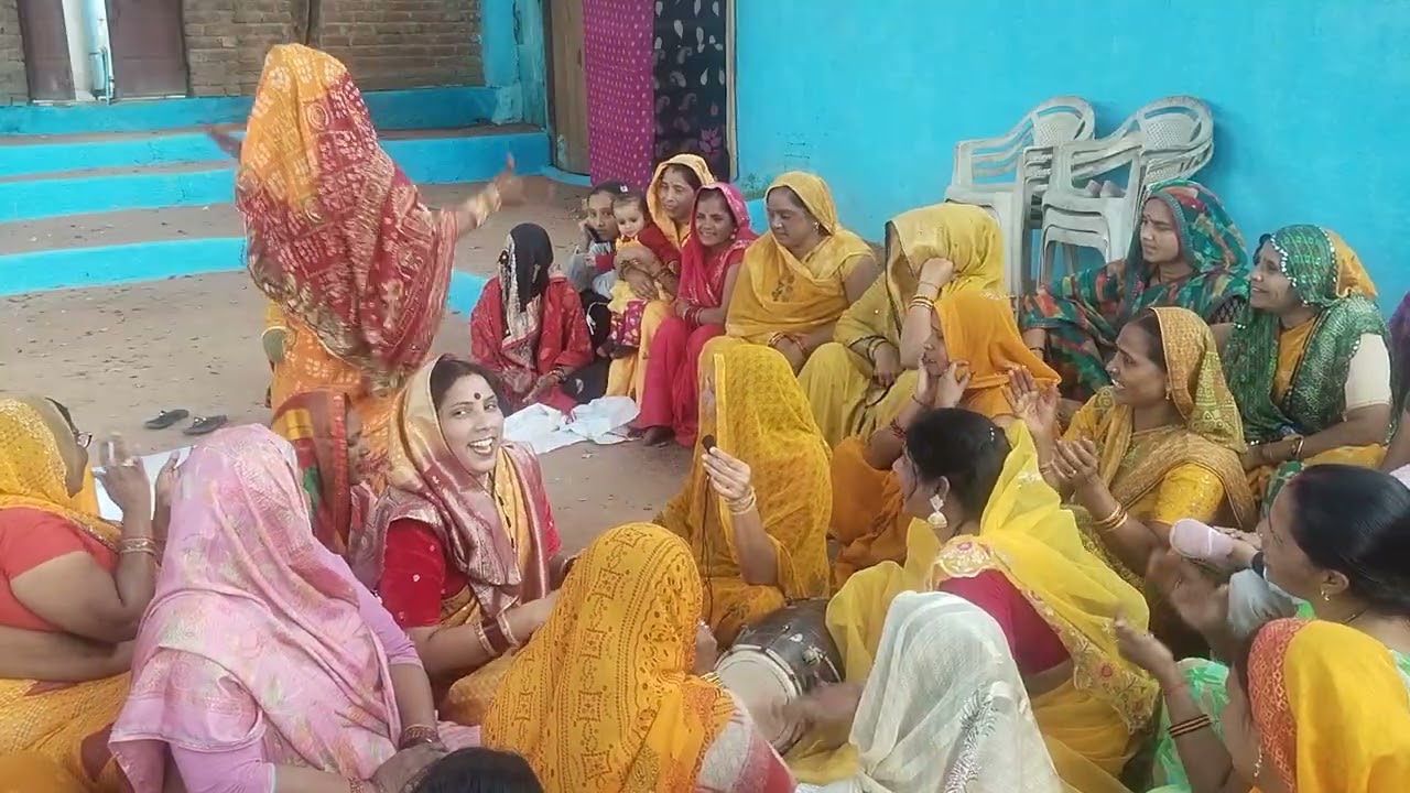 देहाती नाच 😜 बहु रानी ने कियाधमाकेदार डांस 🔥 हाय राम मिलकर बिछड़ गईअखियां 🔥🔥🔥