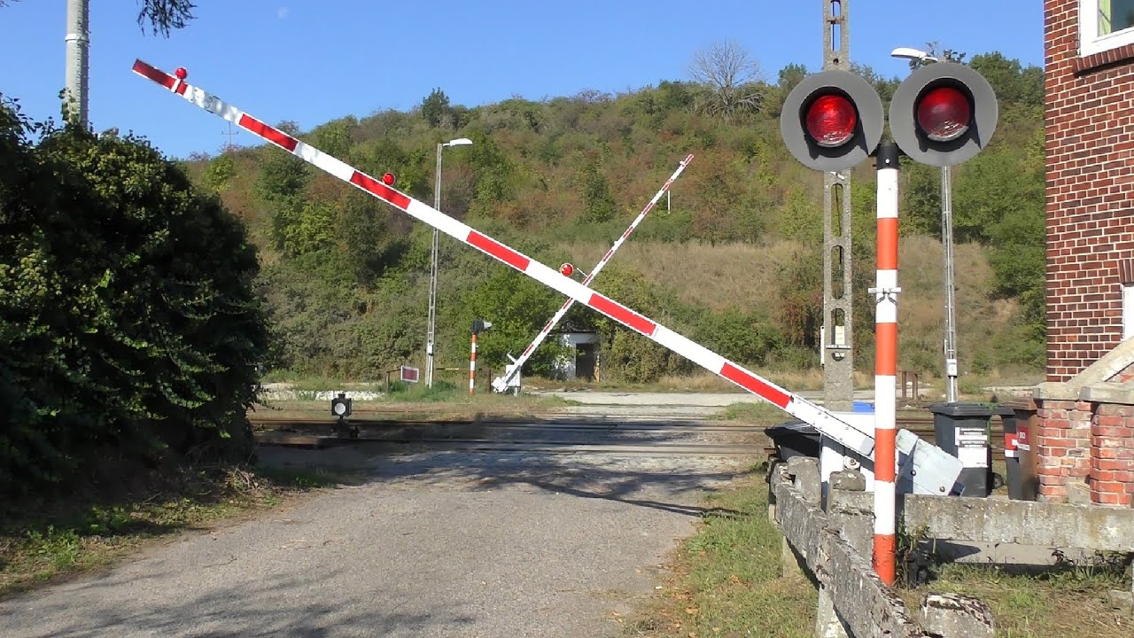 Przejazd kolejowy Santok #2 | Railroad Crossing in Poland