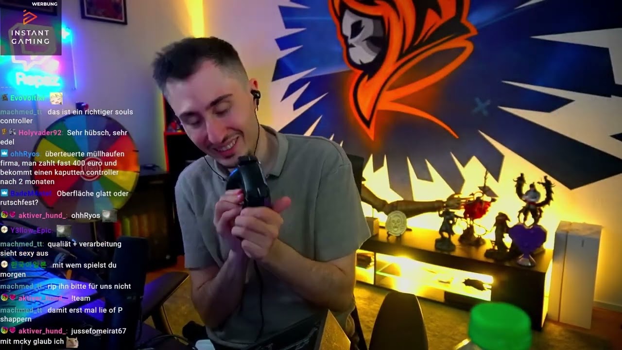 Repaz packt unseren Controller aus!