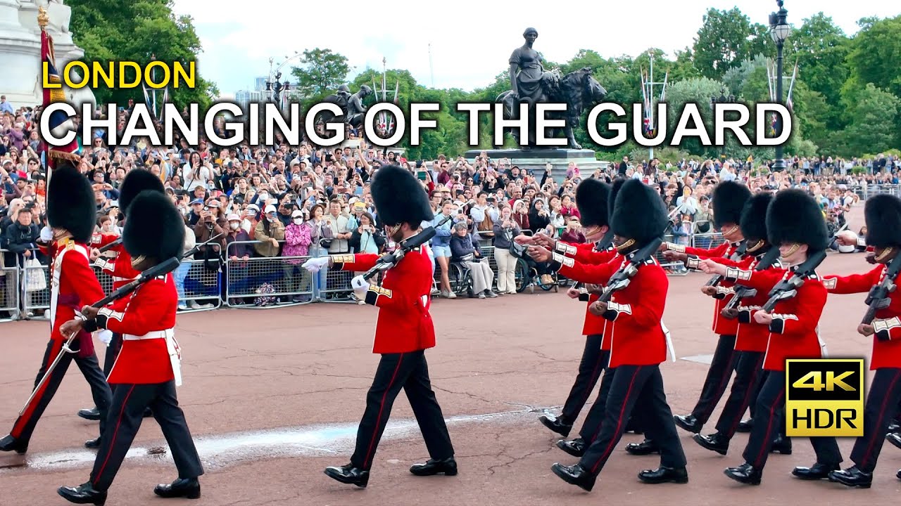 Changing of the Guard at Buckingham Palace | Best places to view