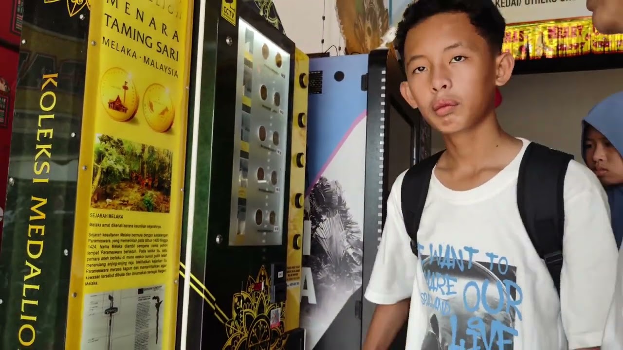 Jalan-jalan ke Taming Sari dan musium Samudera Melaka