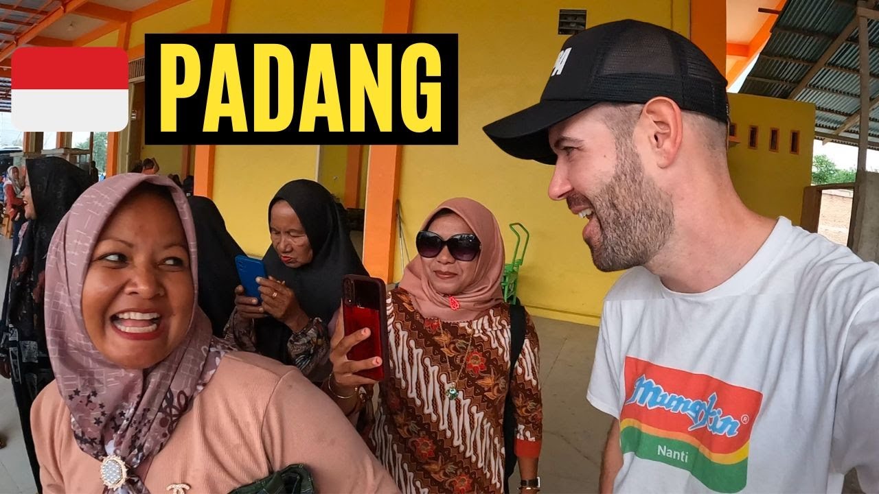 This Indonesian City Is So Much Fun! 🇮🇩