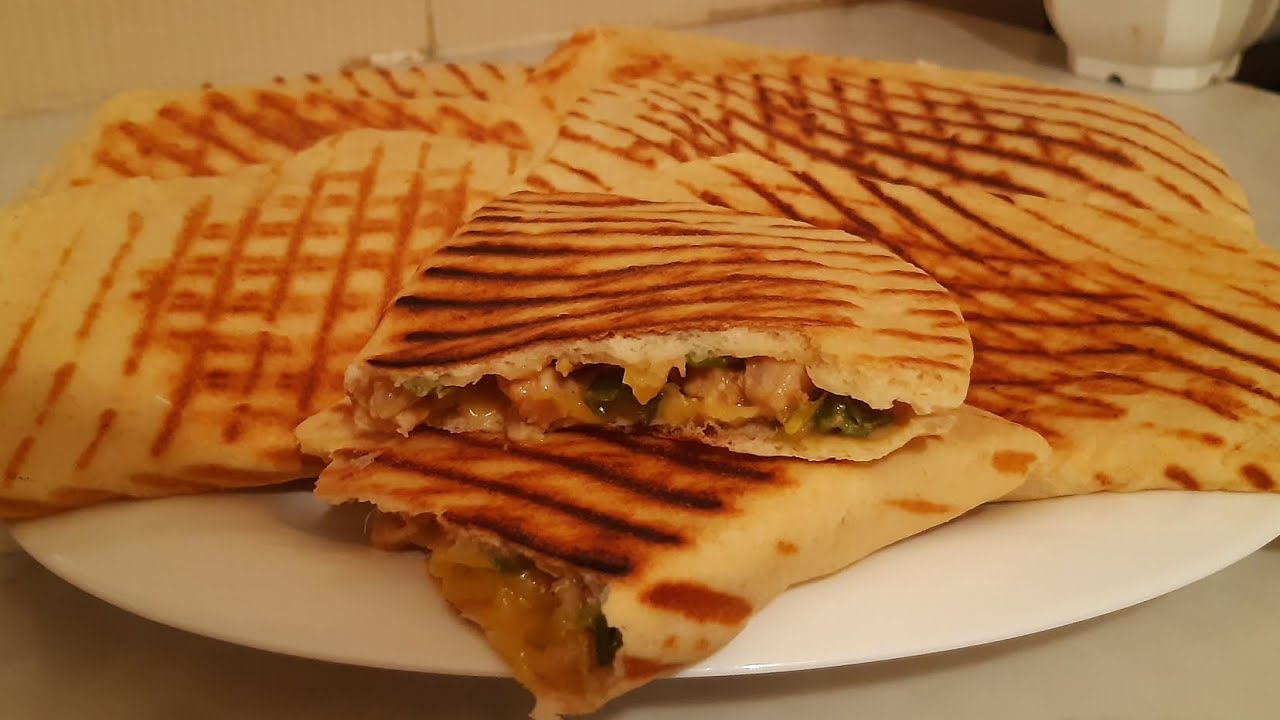 #فطائر المقلاة السريعة ديريها في وقفة و البنة عاااالمية 😍.