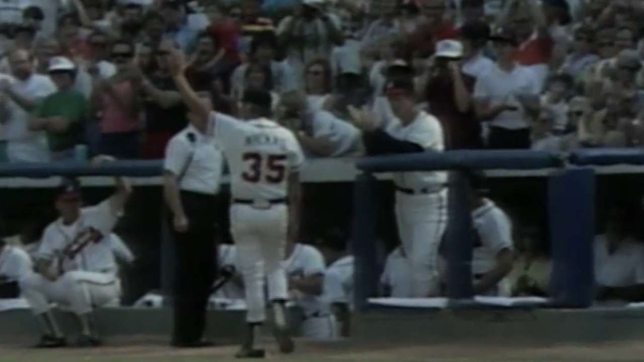 Niekro exits to ovation during final game