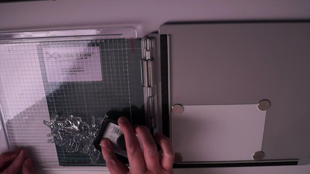 hoe gebruik je een TIM HOLTZ STAMPING PLATFORM