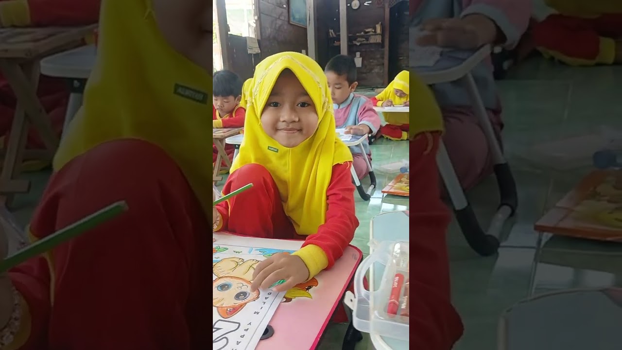 Lomba Mewarnai Dalam Rangka Memperingati HARLAH KE-20 #pondokkaumanlasem #kaumanofficial