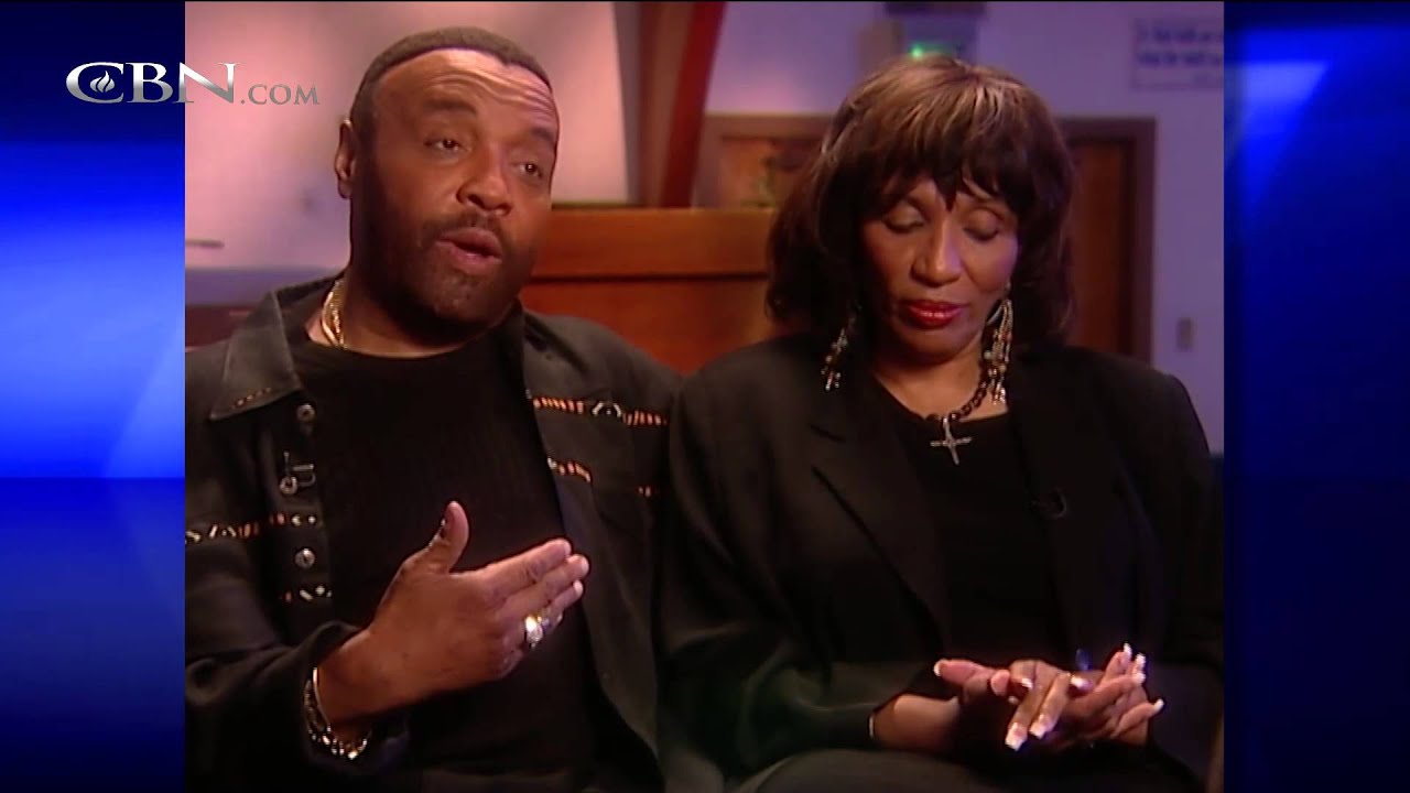 Gospel Legend Andraé Crouch Dies