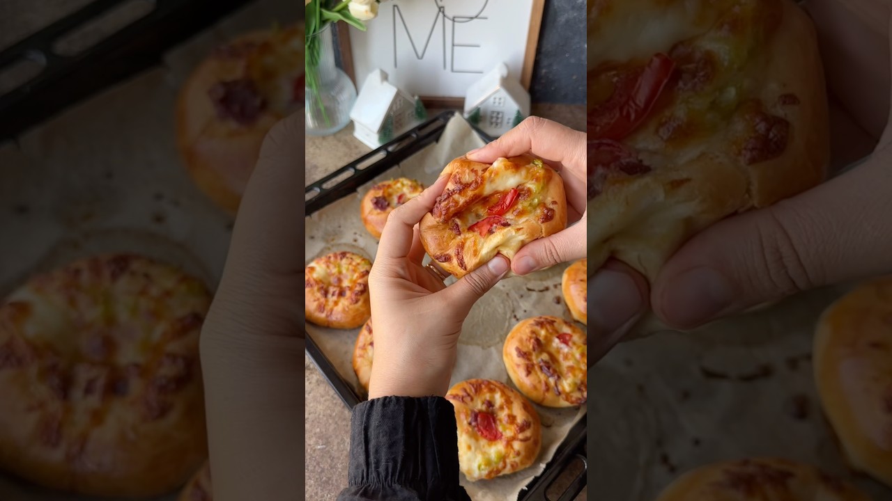 “Pizza Poğaça Tarifi | Kahvaltıya ve Çaya Pratik, Lezzet Bombası!”