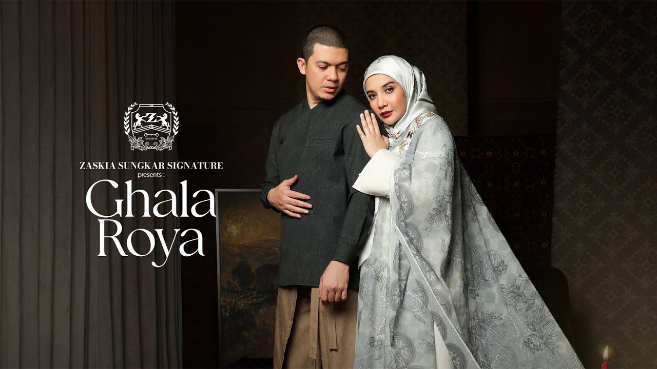 Zaskia Sungkar Signature - Ghala Roya
