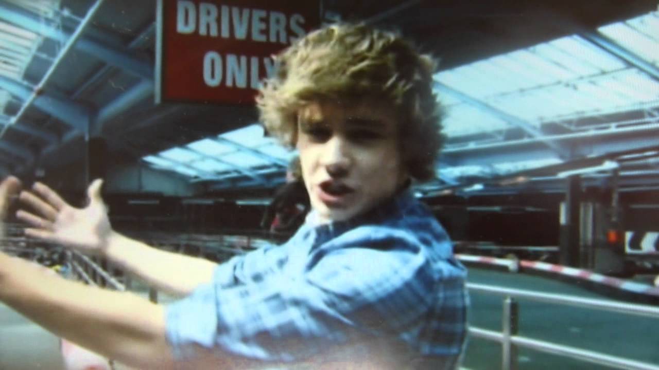 One Direction Go-Karting on T4.
