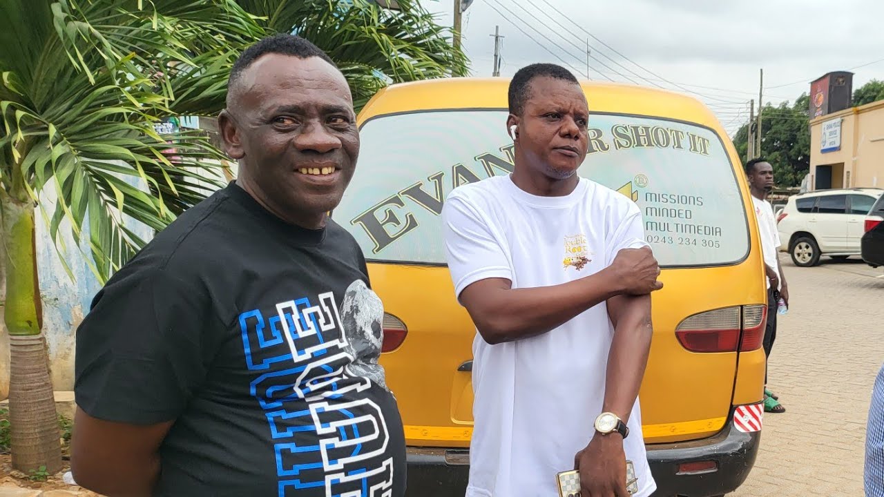 AKROBETO, KALYBOZ,VAN VICKER ,AGYAKOO ,CONFION,KWAKU PRINCE D.OSEI IN THEN MALL MOVIE SHOOT. .BTS
