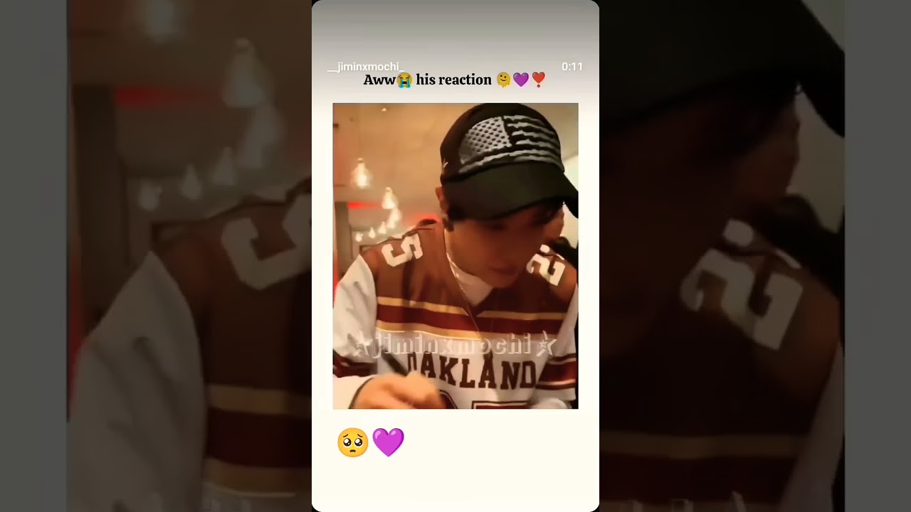 very sweet reaction For jihope 