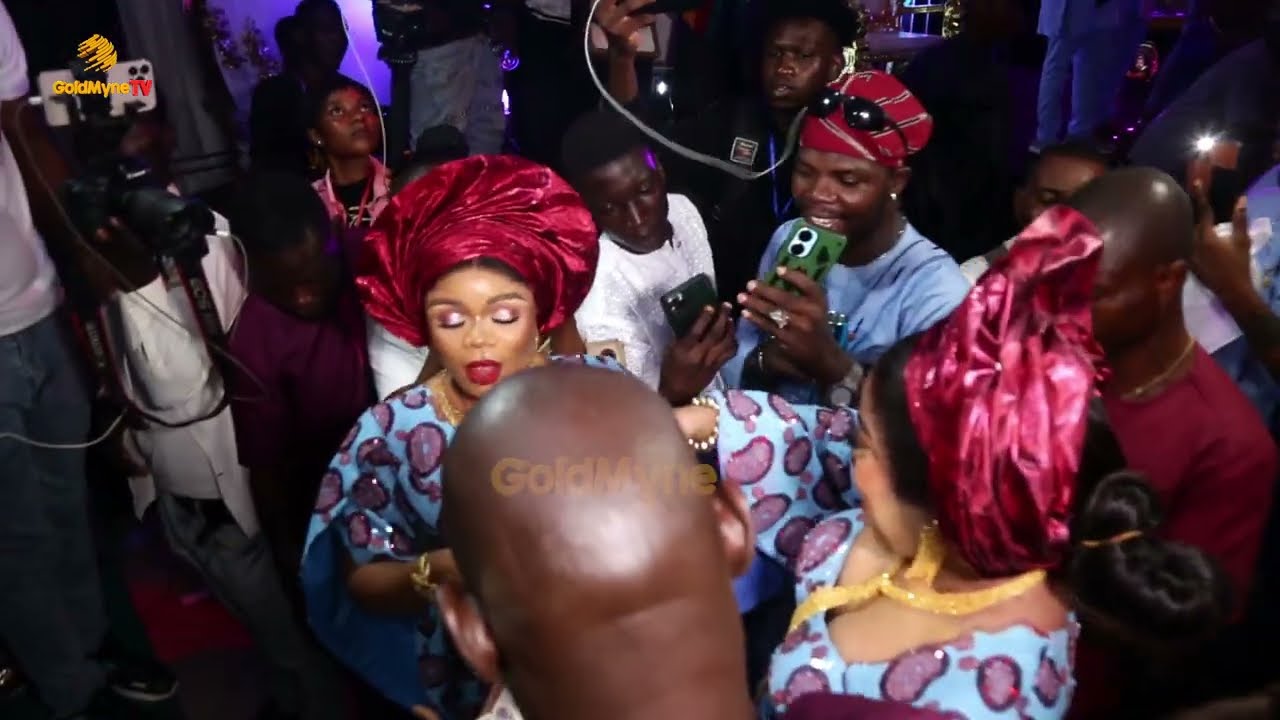 BOBRISKY, CUTE ABIOLA AND OLORI ELELE SPRAY MILLIONS AT ALESH 30TH BIRTHDAY