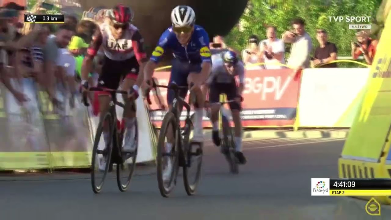 Tour de Pologne 2021 - finisz w Przemyślu [TVP Sport]
