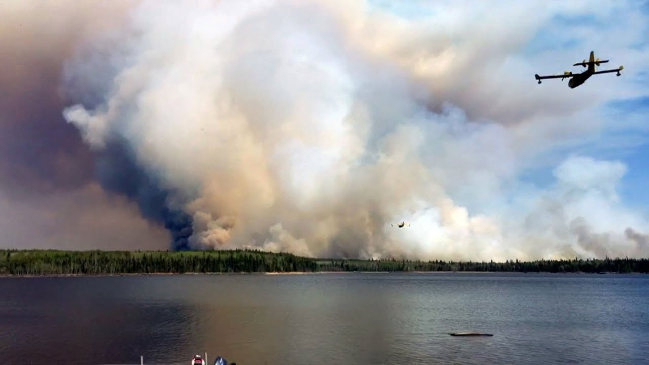 Manitoba wildfire prompts evacuations