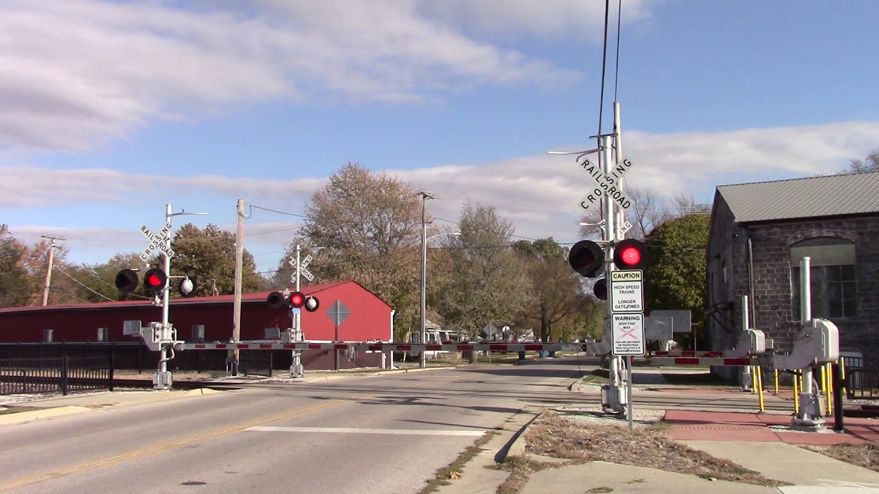 Amtrak 62 North in Pontiac, IL 11/6/19