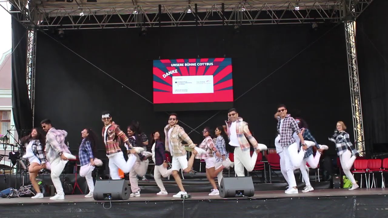 Dance by Indian Students in BTU Germany | Unsere Bühne | Walzer Wochenende 2024 | Altmarkt Cottbus