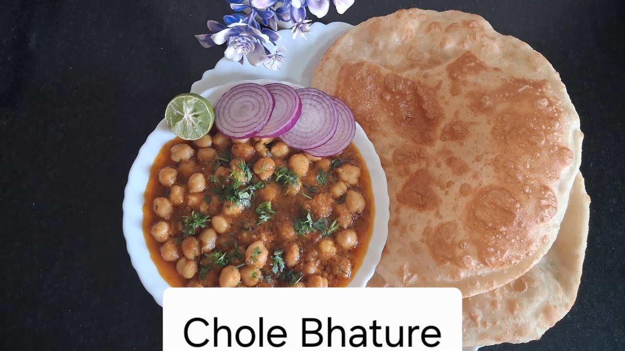 CHOLE BHATURE #food #easyrecipe #quick #simple recipe 😋 