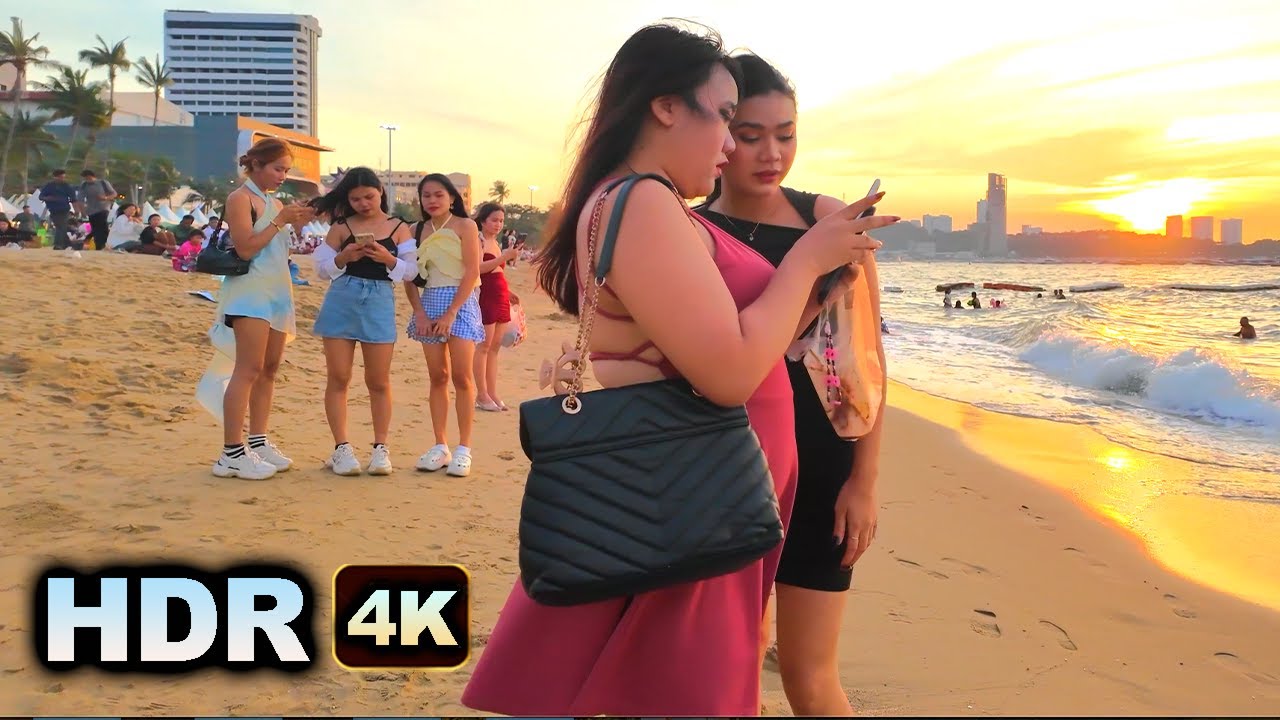 [ HDR 4k ]  Pattaya beach  New Years NYE 2025  -  Virtual Walking Thailand