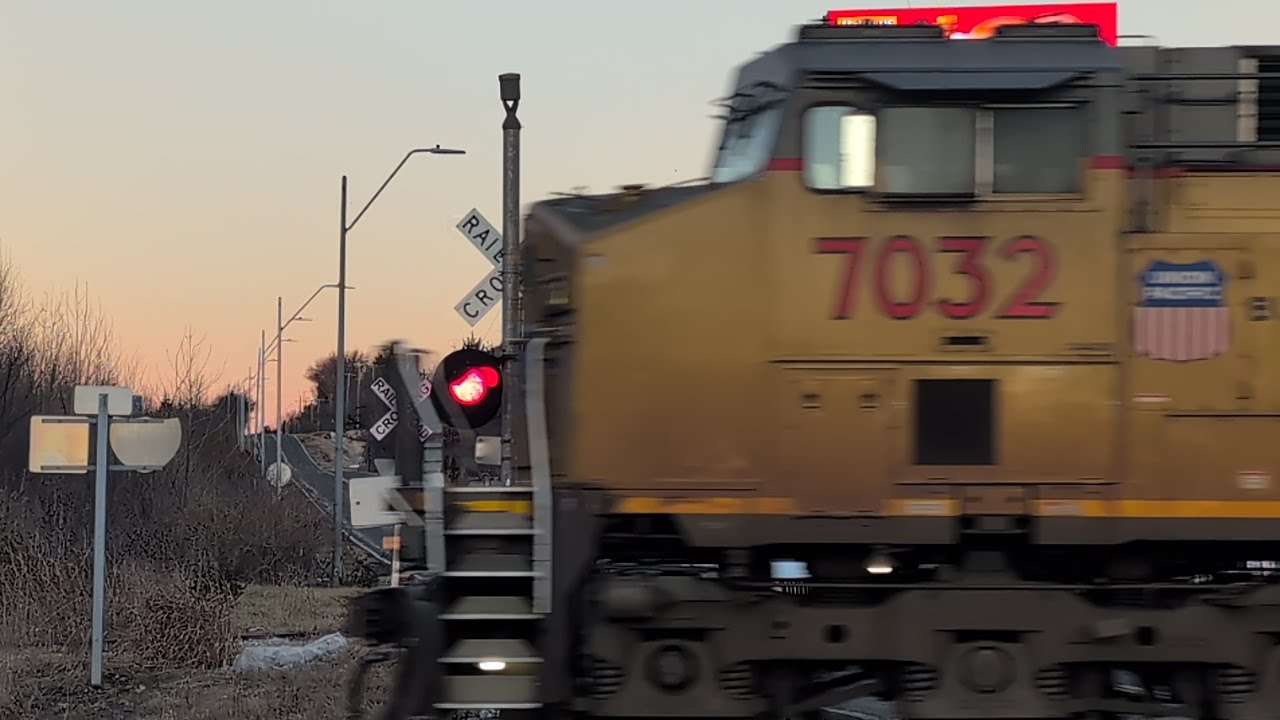 20260206 131956601Z 422975F S {UP7032 UP7610}