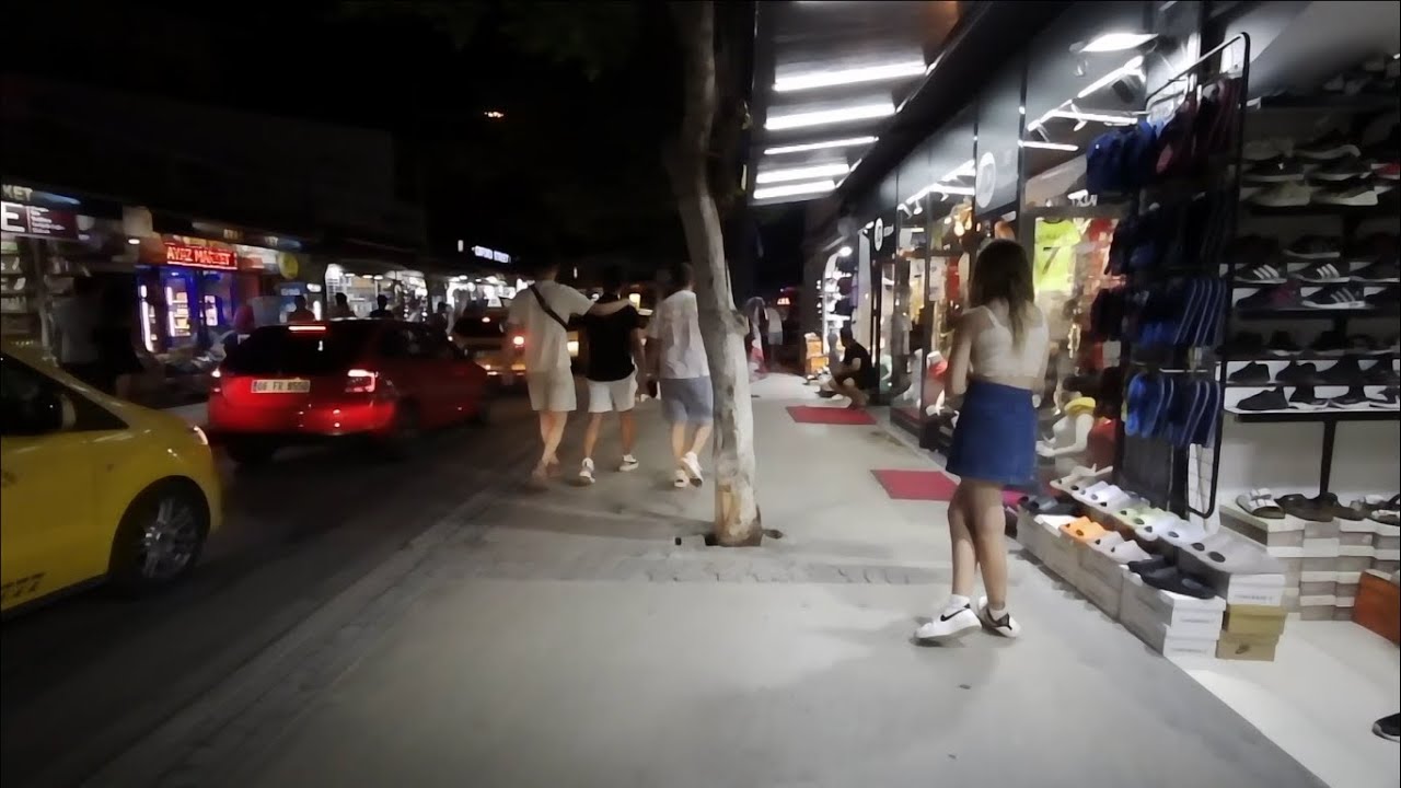 Parkım Ayaz Hotel ön caddesi | Gumbet Street | Gumbet night walk
