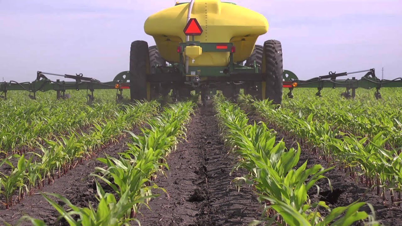 John Deere 2510L Liquid Fertilizer Applicator